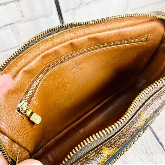 Louis Vuitton Marley crossbody bag custom painted world tour logo - Picture 9 of 15